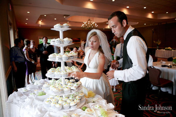 Best Villas of Grand Cypress Wedding photographer - Sandra Johnson (SJFoto.com)
